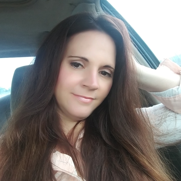 Meet the Posher - Picture 2 of 7